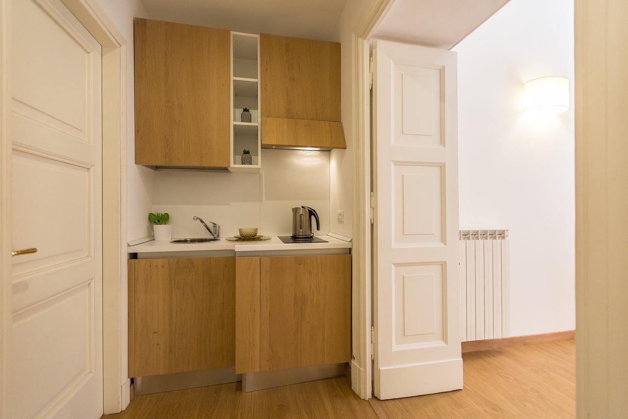 Prestigious Apartment Via Barberini Rzym Zewnętrze zdjęcie